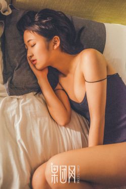 男女接吻视频